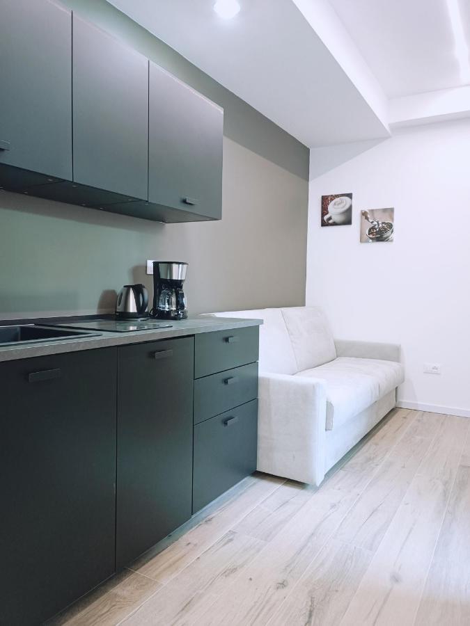 Apartment Teatro Bolzano Bagian luar foto